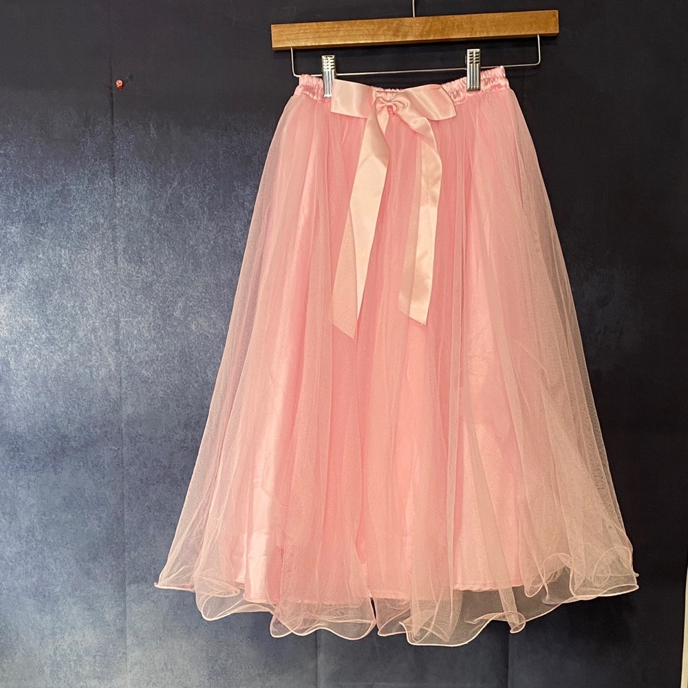 Girls Pink Tulle Skirt with Satin Bow Waist